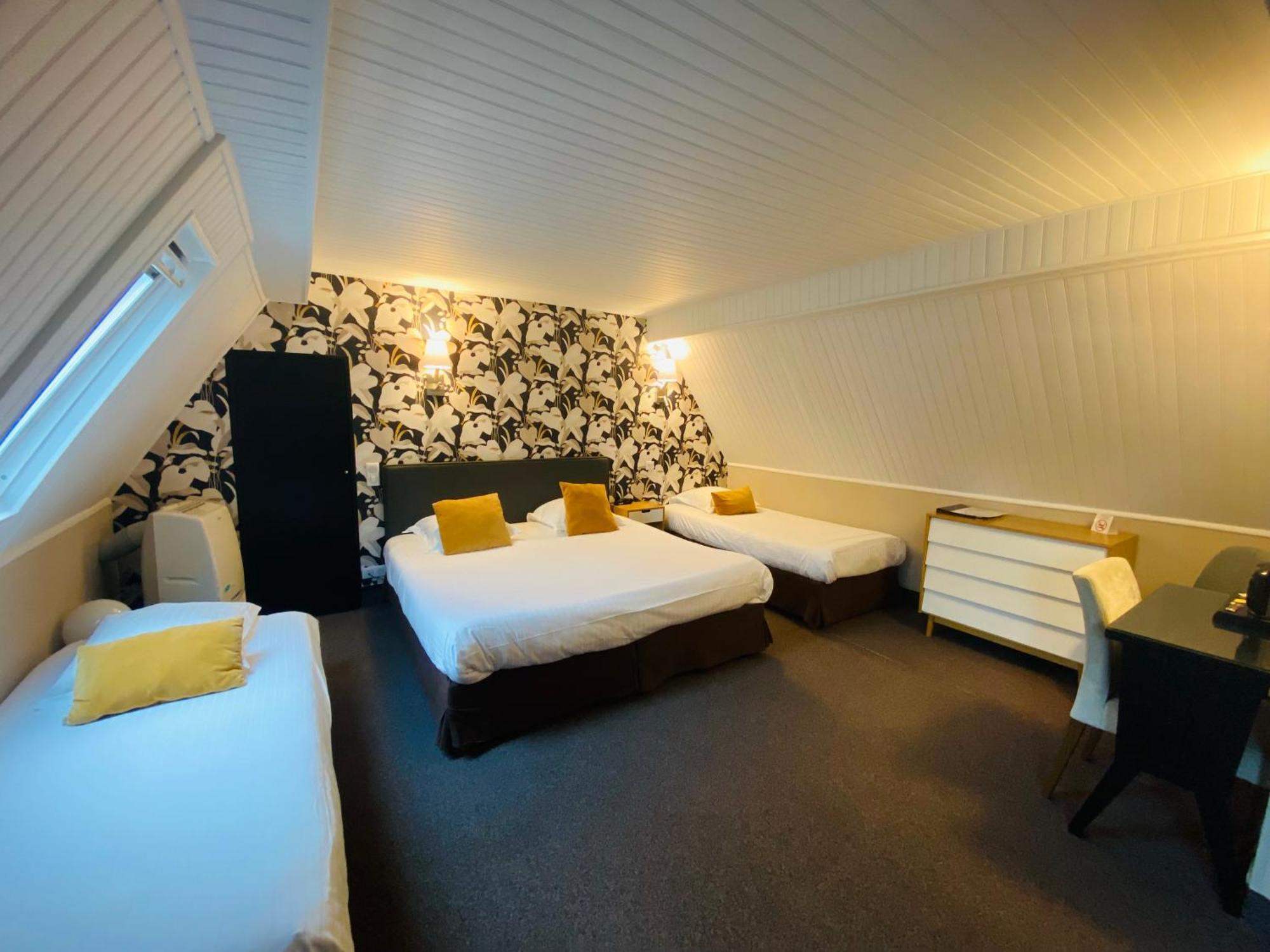 Hotel Ajoncs D'Or Saint-Malo Bagian luar foto