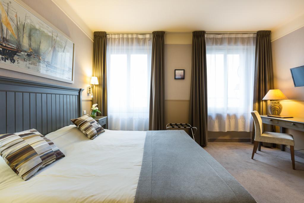 Hotel Ajoncs D'Or Saint-Malo Bagian luar foto