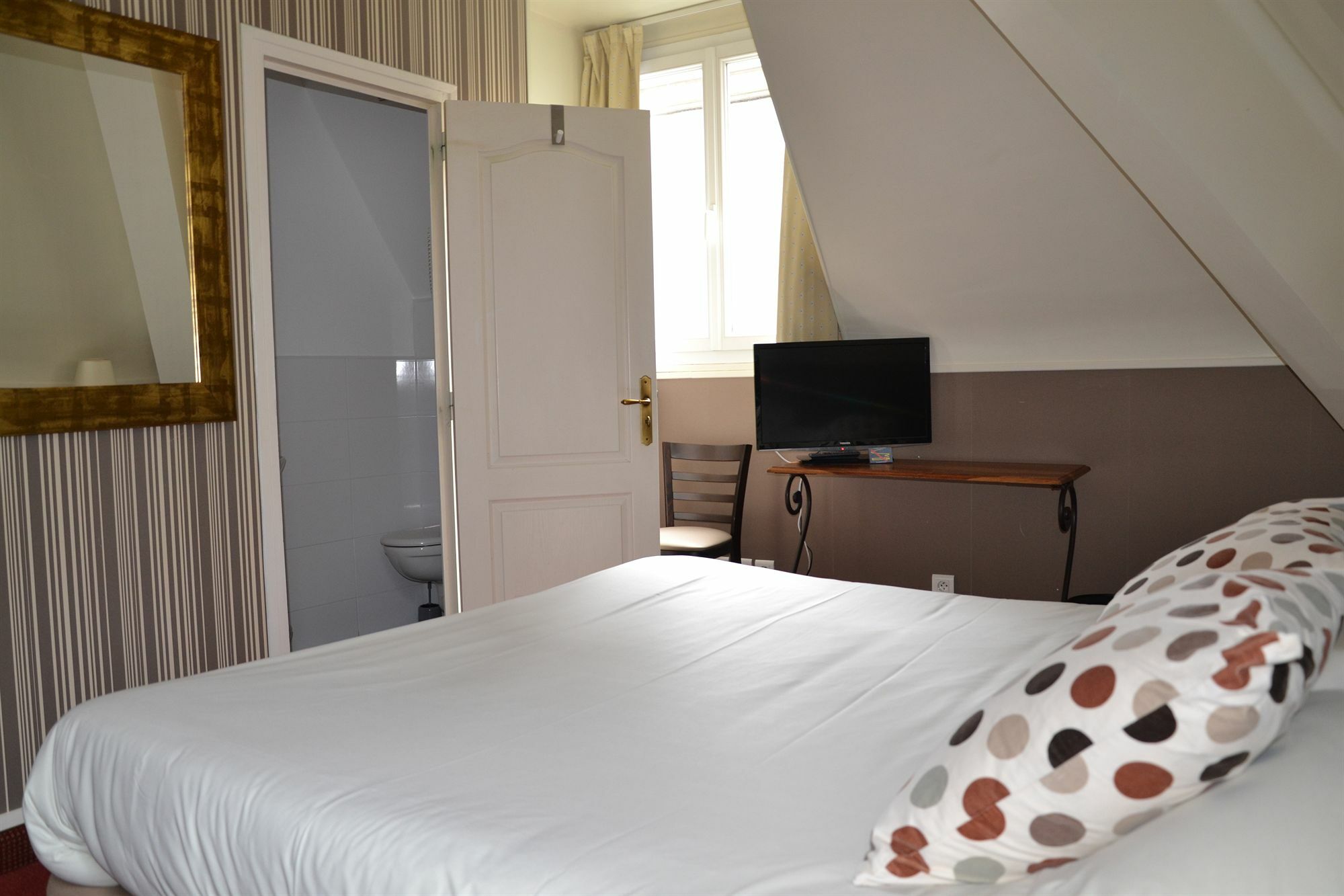 Hotel Ajoncs D'Or Saint-Malo Bagian luar foto